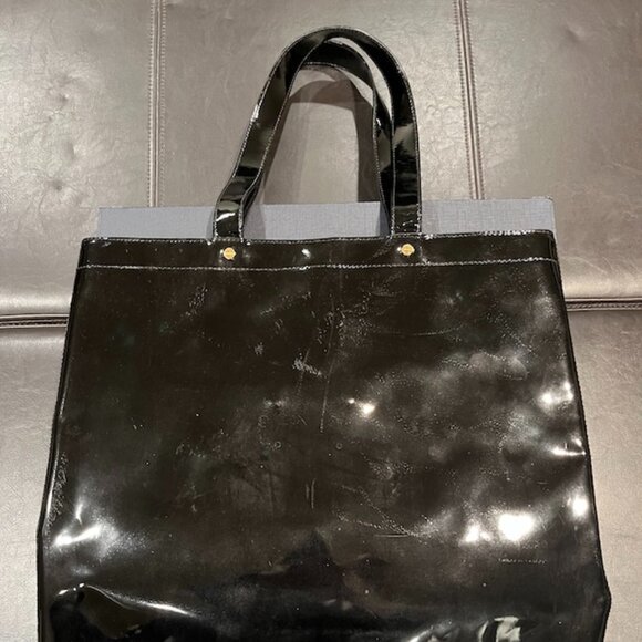Tory Burch Large Black Patent Leather Tote - Picture 3 of 3